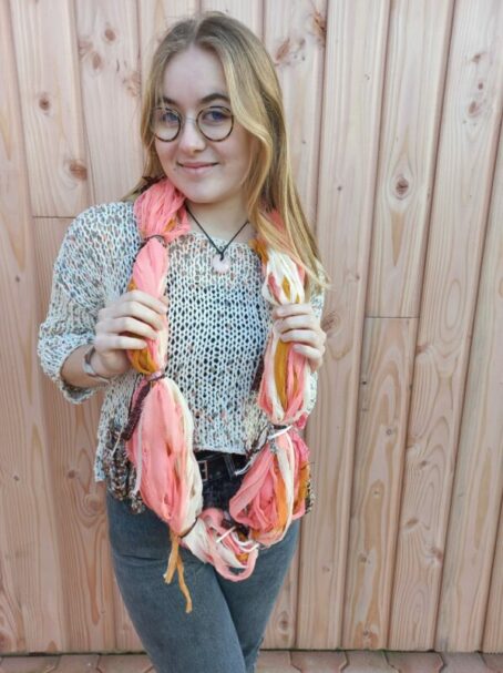 pull paquet cadeau 13 avec snood laines aquareve