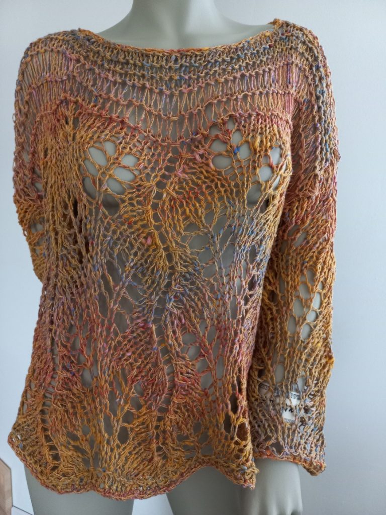 pull dentelle kinu ito noro laines aquareve